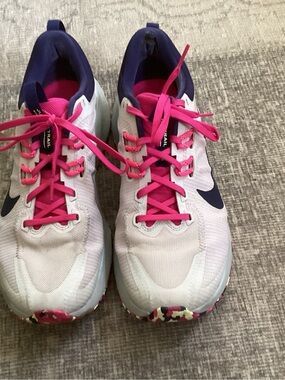 Nike Juniper Trail